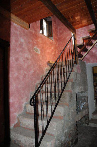 Rampa d'accesso al sottotetto - Pianoterra di Casa Amsicora, Progetto Abreskia - Samugheo, Sardegna