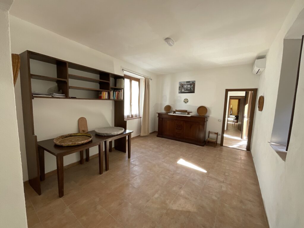 Sala n°3 Pianoterra di Casa Amsicora, Progetto Abreskia - Samugheo, Sardegna